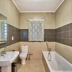 Seafront 3br - Opposite - Ac & Wifi By 360 Estates Σλιέμα