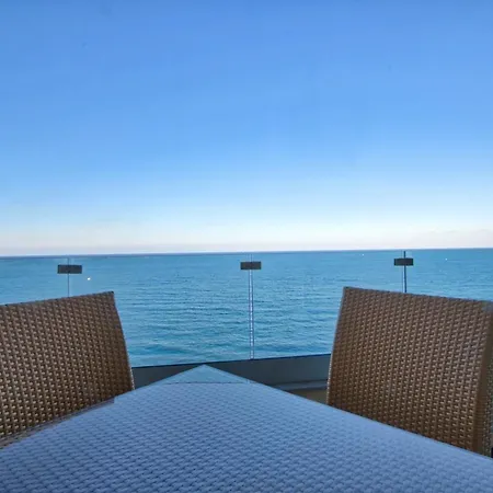 Seafront 3br - Opposite - Ac & Wifi By 360 Estates *